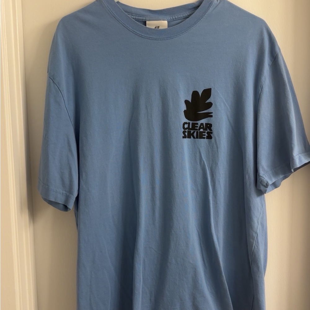 H&M Light Blue Graphic Tee